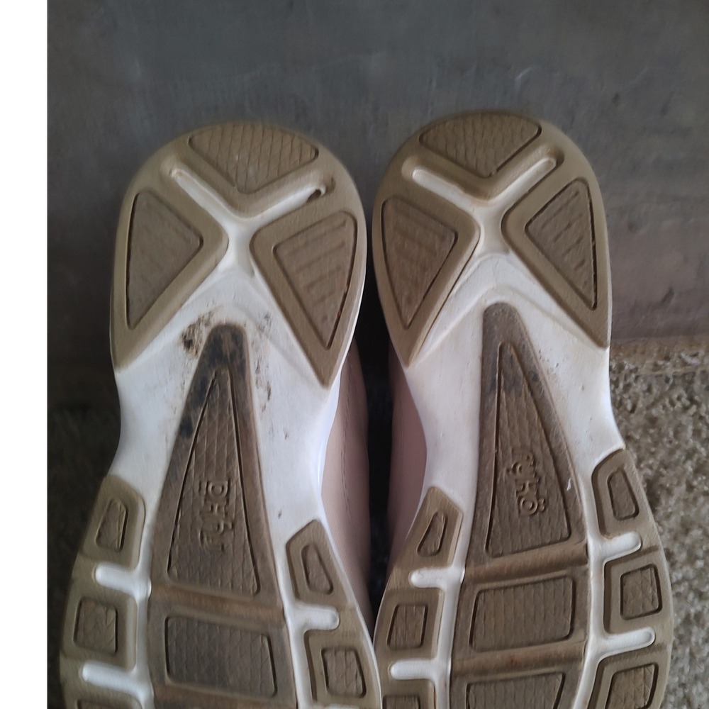 Ryka Womens Slip On Walking Shoes Tan Beige Textile Sneakers Low Top Comfort